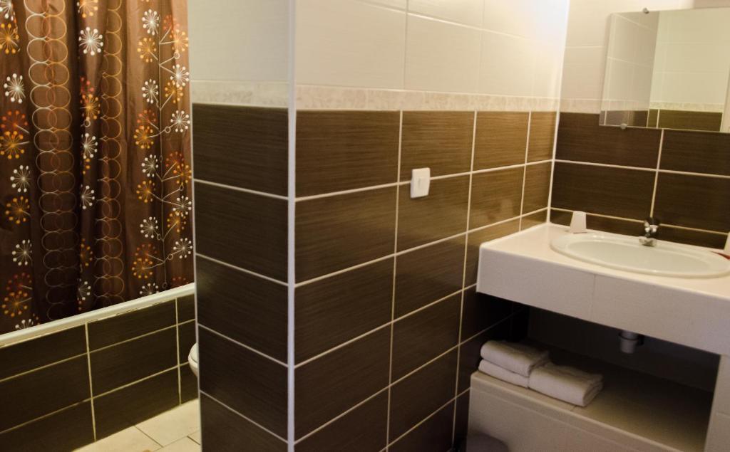 Hotel Coq Hardi Lille Phòng bức ảnh