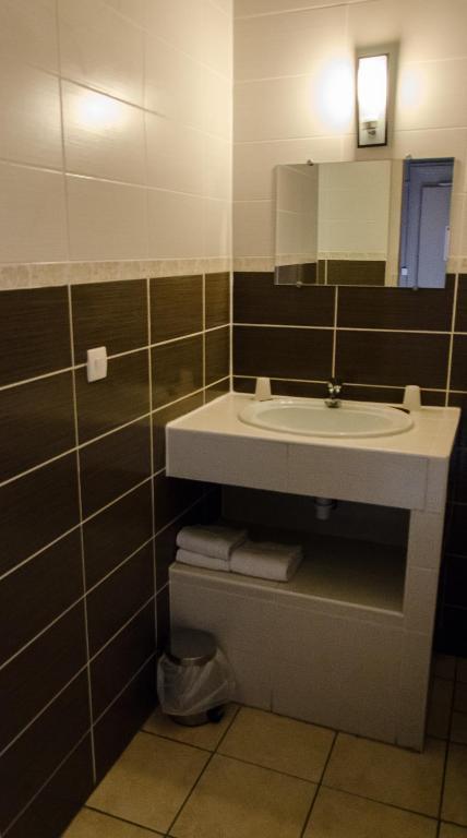 Hotel Coq Hardi Lille Phòng bức ảnh